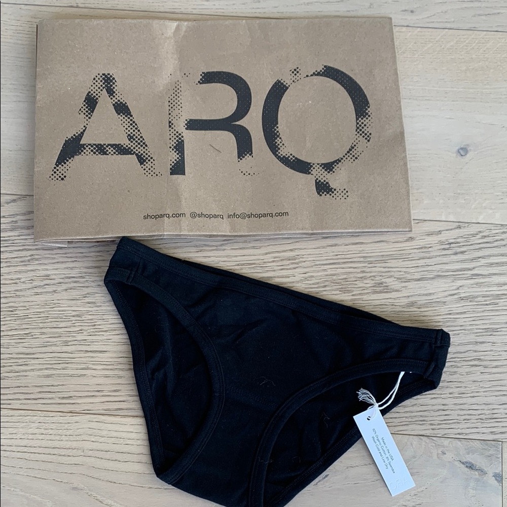ARQ Lou Undies
